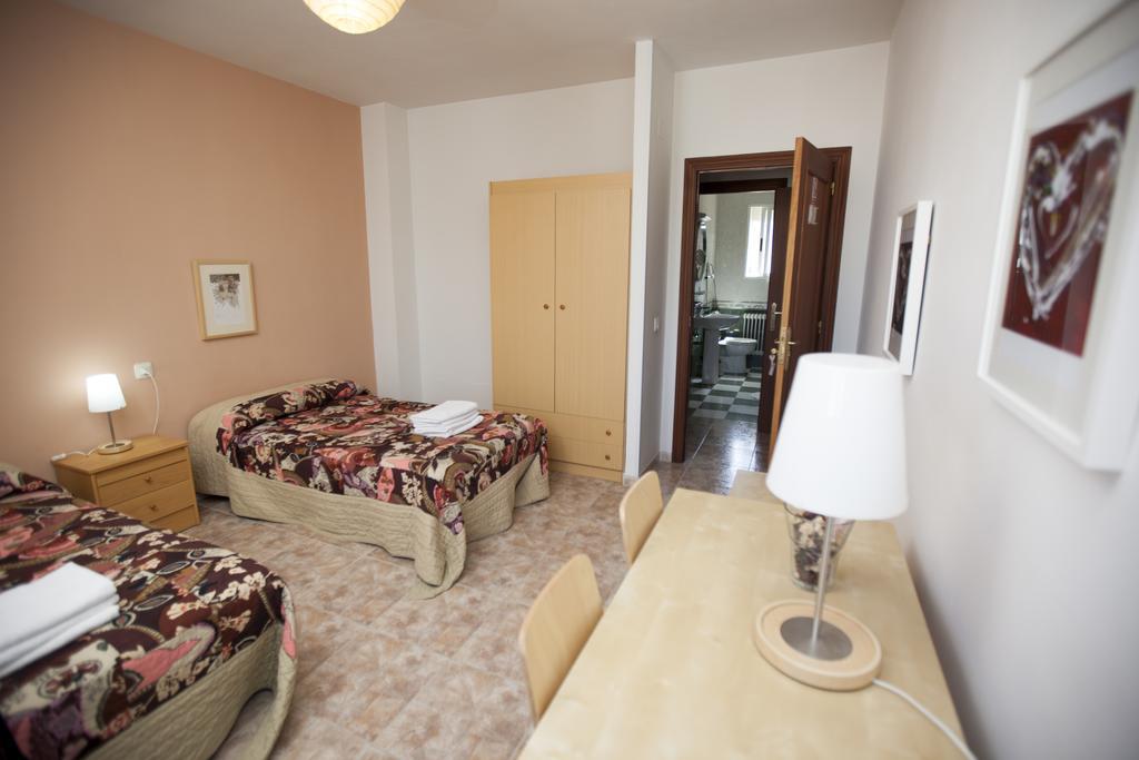 Apartamento Turistico La Ribera Del Marco Caces Rum bild