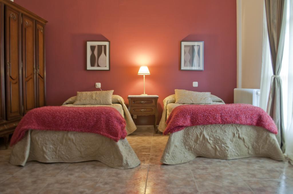 Apartamento Turistico La Ribera Del Marco Caces Rum bild